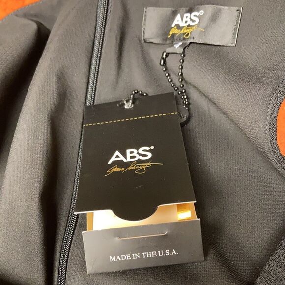 NWT ABS Allen Schwartz Women's Deep-V Black Jumpsuit with Front Cut-Out Size 4 - Picture 8 of 9